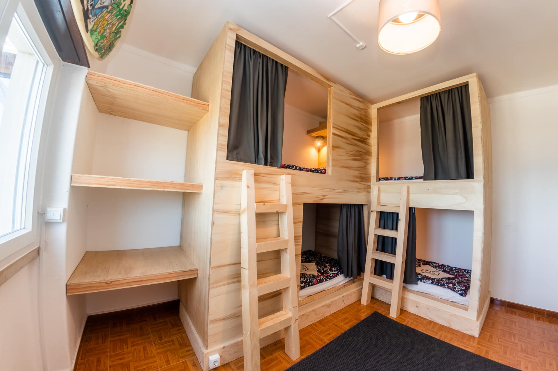 Rapturecamps Ericeira Sea view dorm room